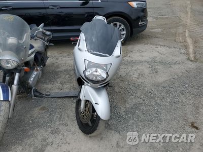 Drugie zdjęcie samochodu z przodu: 2002 HONDA CBR1100 XX VIN:JH2SC35162M500153 - miniatura