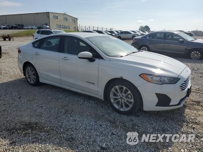 Czwarte zdjęcie samochodu z boku: 2019 FORD FUSION SE VIN:3FA6P0LU1KR124825 - miniatura