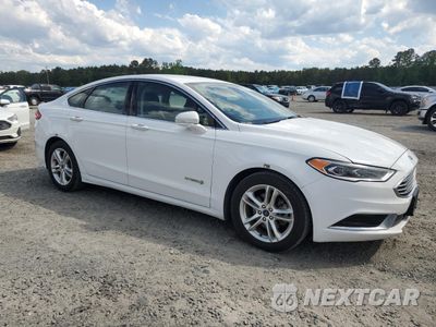 Czwarte zdjęcie samochodu z boku: 2018 FORD FUSION SE HYBRID VIN:3FA6P0LU8JR129941 - miniatura
