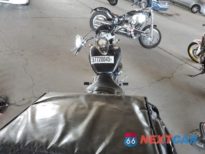 Zdjęcie 6 z 10 samochodu: 2004 SUZUKI VL800 VIN:JS1VS54A542111213 - miniatura