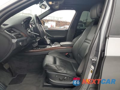 Zdjęcie 7 z 15 samochodu: 2008 BMW X5 4.8I VIN:5UXFE83578L162668 - miniatura
