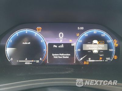 Zdjęcie 9 z 17 samochodu: 2024 TOYOTA GRAND HIGHLANDER XLE VIN:5TDAAAB58RS066645 - miniatura