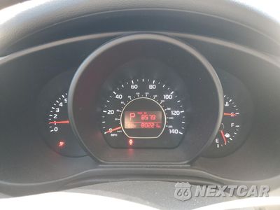 Zdjęcie 9 z 12 samochodu: 2015 KIA SOUL VIN:KNDJN2A27F7120377 - miniatura