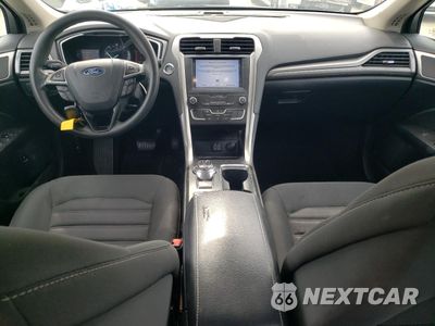Zdjęcie 8 z 12 samochodu: 2019 FORD FUSION SE VIN:3FA6P0LU7KR124831 - miniatura