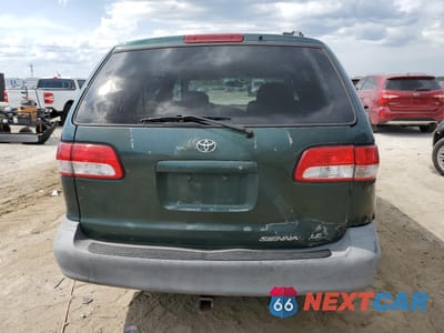 Zdjęcie 6 z 13 samochodu: 2001 TOYOTA SIENNA LE VIN:4T3ZF13C61U348612 - miniatura