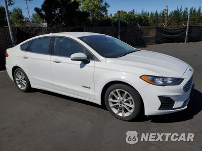 Czwarte zdjęcie samochodu z boku: 2019 FORD FUSION SE VIN:3FA6P0LU5KR124861 - miniatura