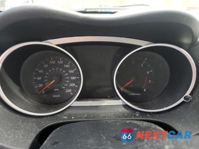 Zdjęcie 9 z 13 samochodu: 2010 MITSUBISHI OUTLANDER XLS VIN:JA4JT3AX0AZ603837 - miniatura