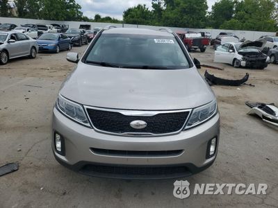 Piąte zdjęcie samochodu w środku: 2015 KIA SORENTO EX VIN:5XYKUDA75FG569235 - miniatura