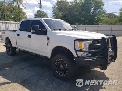 Czwarte zdjęcie samochodu z boku: 2017 FORD F250 SUPER DUTY VIN:1FT7W2BT0HEE65747 - miniatura
