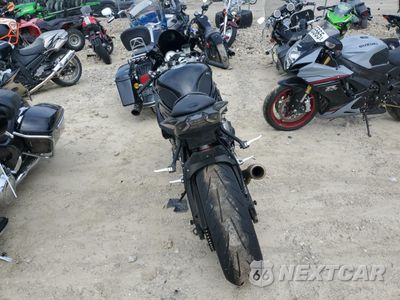 Czwarte zdjęcie samochodu z boku: 2017 BMW S 1000 RR VIN:WB10D6004HZ710479 - miniatura