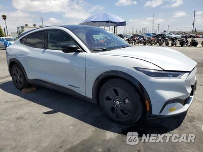 Czwarte zdjęcie samochodu z boku: 2022 FORD MUSTANG MACH-E CALIFORNIA ROUTE 1 VIN:3FMTK2R79NMA42850 - miniatura