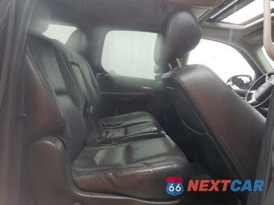 Zdjęcie 11 z 13 samochodu: 2011 CADILLAC ESCALADE ESV PREMIUM VIN:1GYS4JEFXBR249673 - miniatura