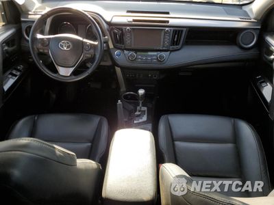 Zdjęcie 8 z 15 samochodu: 2016 TOYOTA RAV4 HV LIMITED VIN:JTMDJREV6GD006332 - miniatura