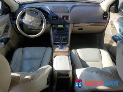 Zdjęcie 8 z 13 samochodu: 2011 VOLVO XC90 3.2 VIN:YV4952CZ9B1570474 - miniatura