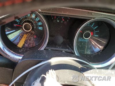 Zdjęcie 9 z 13 samochodu: 2013 FORD MUSTANG VIN:1ZVBP8AM1D5277654 - miniatura