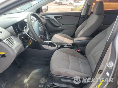 Zdjęcie 7 z 13 samochodu: 2014 HYUNDAI ELANTRA SE VIN:KMHDH4AEXEU090099 - miniatura