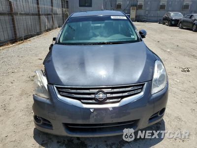 Piąte zdjęcie samochodu w środku: 2010 NISSAN ALTIMA BASE VIN:1N4AL2AP3AN482752 - miniatura