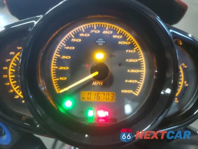 Zdjęcie 7 z 9 samochodu: 2011 HARLEY-DAVIDSON VRSCDX VIN:1HD1HHH16BC805087 - miniatura