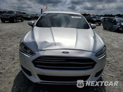 Piąte zdjęcie samochodu w środku: 2014 FORD FUSION S VIN:1FA6P0G77E5393696 - miniatura