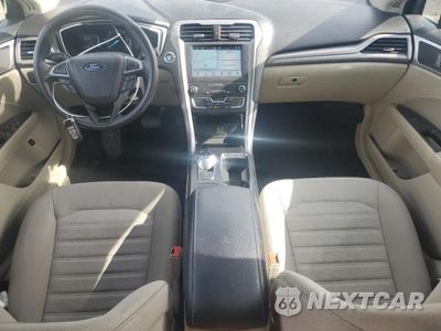 Zdjęcie 8 z 12 samochodu: 2019 FORD FUSION SE VIN:3FA6P0LU7KR279427 - miniatura