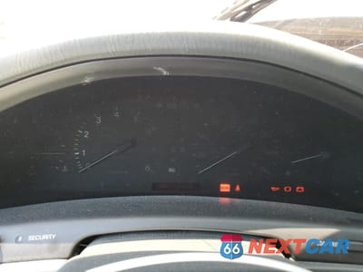 Zdjęcie 9 z 14 samochodu: 1995 LEXUS LS 400 VIN:JT8UF22E4S0034917 - miniatura