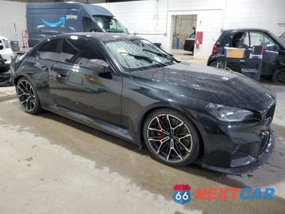 Czwarte zdjęcie samochodu z boku: 2023 BMW M2 VIN:3MF13DM09P8D64671 - miniatura