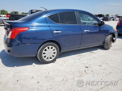 Trzecie zdjęcie samochodu z tyłu: 2013 NISSAN VERSA S VIN:3N1CN7AP5DL876299 - miniatura