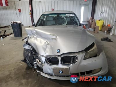 Piąte zdjęcie samochodu w środku: 2008 BMW 528 I VIN:WBANU53598CT12582 - miniatura
