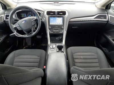 Zdjęcie 8 z 13 samochodu: 2019 FORD FUSION SE VIN:3FA6P0LUXKR124774 - miniatura