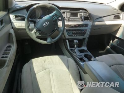 Zdjęcie 8 z 12 samochodu: 2015 HYUNDAI SONATA SE VIN:5NPE24AF7FH107584 - miniatura
