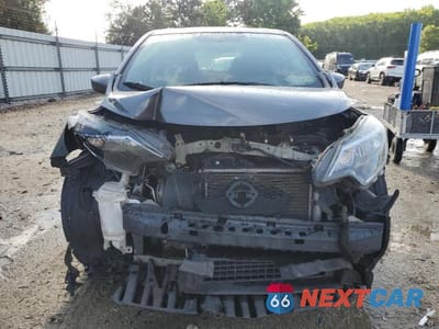 Piąte zdjęcie samochodu w środku: 2018 NISS VERSA NOTE VIN:3N1CE2CP1JL354491 - miniatura
