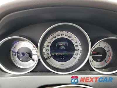 Zdjęcie 9 z 12 samochodu: 2013 MERCEDES-BENZ C 300 4MATIC VIN:WDDGF8AB3DR271699 - miniatura
