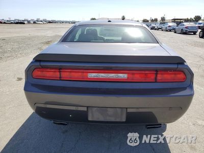 Zdjęcie 6 z 12 samochodu: 2013 DODGE CHALLENGER SXT VIN:2C3CDYAG5DH601177 - miniatura