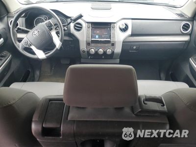 Zdjęcie 8 z 12 samochodu: 2016 TOYOTA TUNDRA DOUBLE CAB SR VIN:5TFUY5F16GX505274 - miniatura