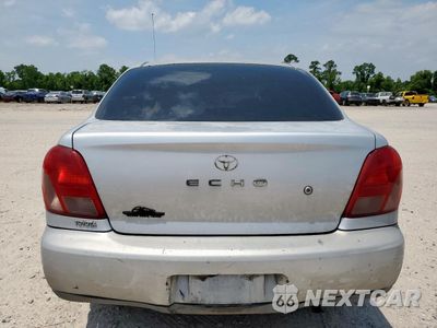 Zdjęcie 6 z 12 samochodu: 2002 TOYOTA ECHO VIN:JTDAT123520248501 - miniatura