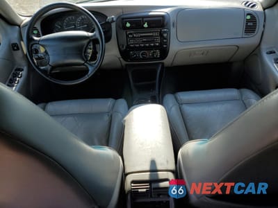 Zdjęcie 8 z 15 samochodu: 1997 MERCURY MOUNTAINEER VIN:4M2DU55P5VUJ62435 - miniatura