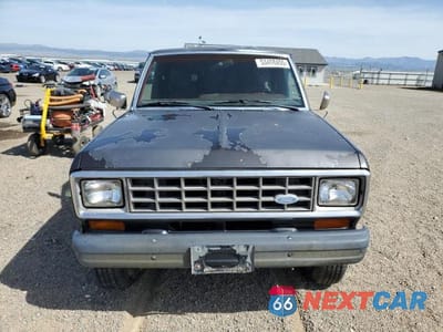 Piąte zdjęcie samochodu w środku: 1984 FORD RANGER VIN:1FTCR1153EVC63673 - miniatura