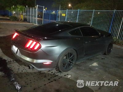 Trzecie zdjęcie samochodu z tyłu: 2016 FORD MUSTANG VIN:1FA6P8THXG5262035 - miniatura
