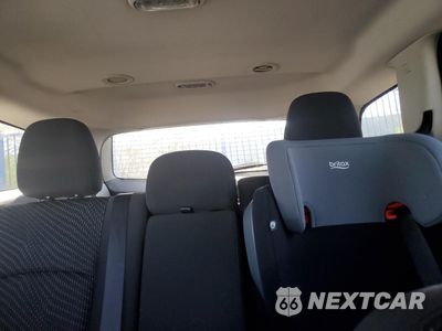 Zdjęcie 10 z 13 samochodu: 2017 DODGE JOURNEY SE VIN:3C4PDCABXHT557114 - miniatura