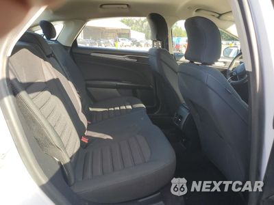 Zdjęcie 10 z 12 samochodu: 2019 FORD FUSION SE VIN:3FA6P0LUXKR124919 - miniatura
