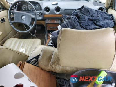 Zdjęcie 8 z 12 samochodu: 1982 MERCEDES-BENZ 300 TDT VIN:WDBAB93A8CN011633 - miniatura