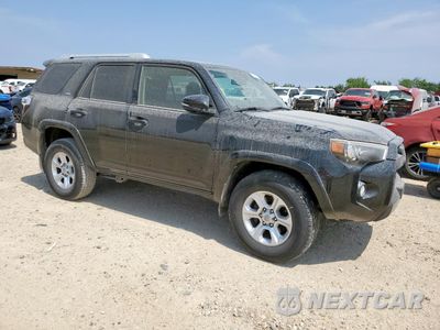 Czwarte zdjęcie samochodu z boku: 2018 TOYOTA 4RUNNER SR5 VIN:JTEZU5JR4J5183179 - miniatura