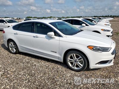 Czwarte zdjęcie samochodu z boku: 2018 FORD FUSION SE HYBRID VIN:3FA6P0LU4JR171684 - miniatura