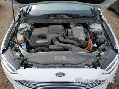 Zdjęcie 11 z 13 samochodu: 2018 FORD FUSION SE HYBRID VIN:3FA6P0LU9JR172071 - miniatura
