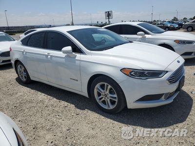 Czwarte zdjęcie samochodu z boku: 2018 FORD FUSION SE HYBRID VIN:3FA6P0LU2JR278622 - miniatura