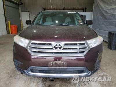 Piąte zdjęcie samochodu w środku: 2012 TOYOTA HIGHLANDER BASE VIN:5TDBK3EH3CS144436 - miniatura