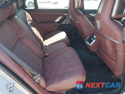 Zdjęcie 10 z 13 samochodu: 2024 BMW I7 XDRIVE60 VIN:WBY53EJ09RCP16432 - miniatura