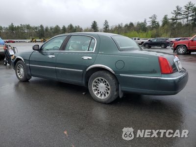 Drugie zdjęcie samochodu z przodu: 2001 LINCOLN TOWN CAR SIGNATURE VIN:1LNHM82W91Y708947 - miniatura