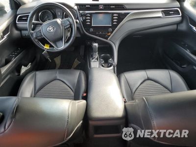 Zdjęcie 8 z 15 samochodu: 2018 TOYOTA CAMRY L VIN:4T1B11HK2JU607038 - miniatura