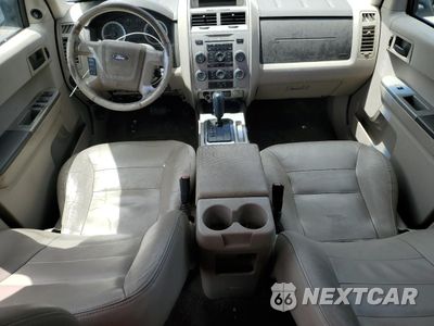 Zdjęcie 8 z 13 samochodu: 2008 FORD ESCAPE XLT VIN:1FMCU03178KA21915 - miniatura